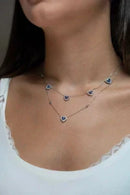 Colar com 5 Corações Cravejados Safira Azul