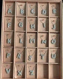 Colar Prata 925 Letra Puffer Cravejada